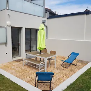Cote Jardin - - Standing - Proche Centre Et Port Appartement Cancale