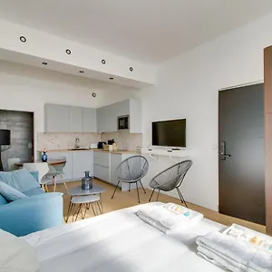 176 Jean - Superb In Apartment