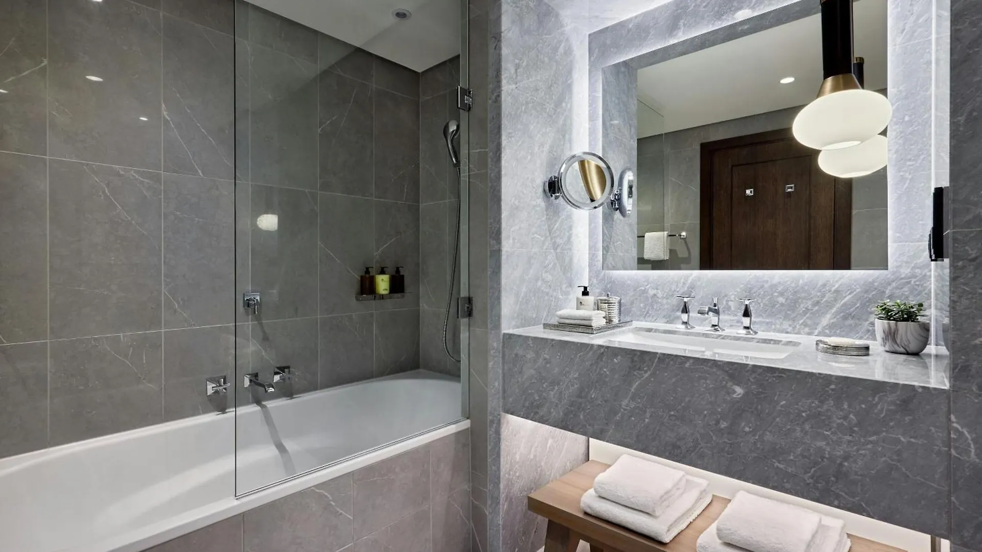 Paris Marriott Champs Elysees Hotel 5*,  France